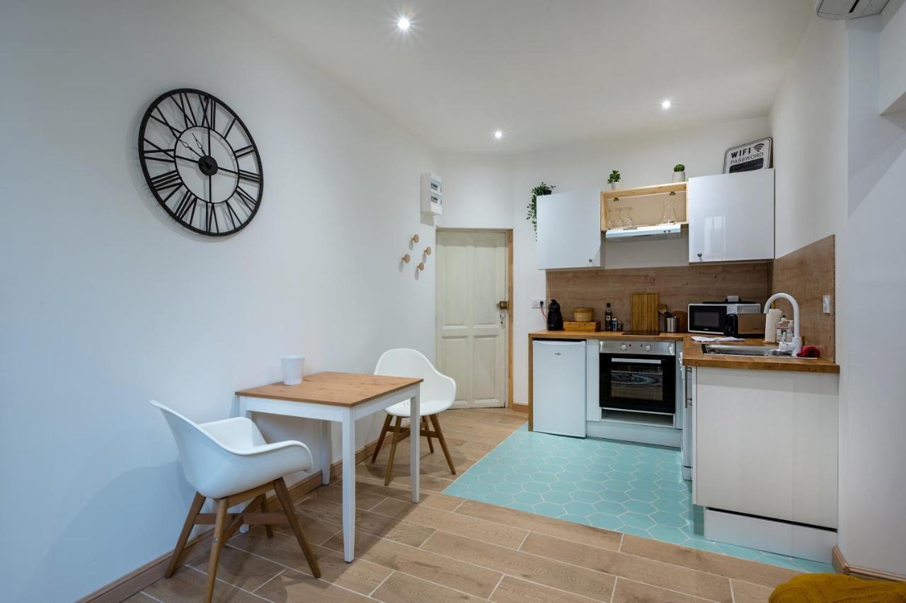 Climatisation - Hyper Centre - Cosy Flat - Free Wifi Appartement Avignon Buitenkant foto